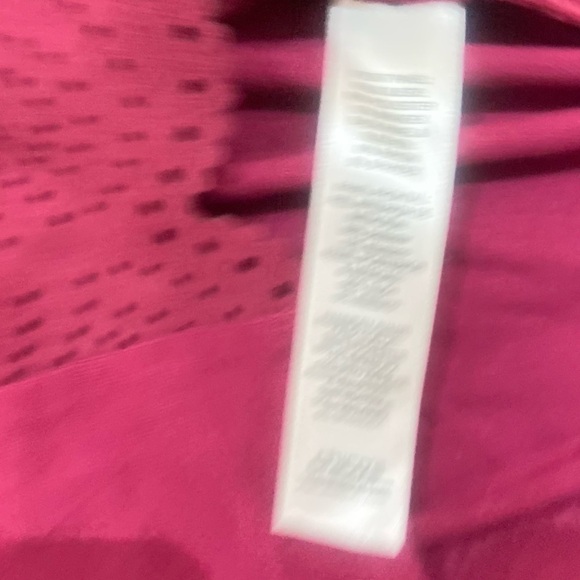 Chicos laser cut scalloped hem berry long sleeve faux micro suede top size small - Picture 3 of 11